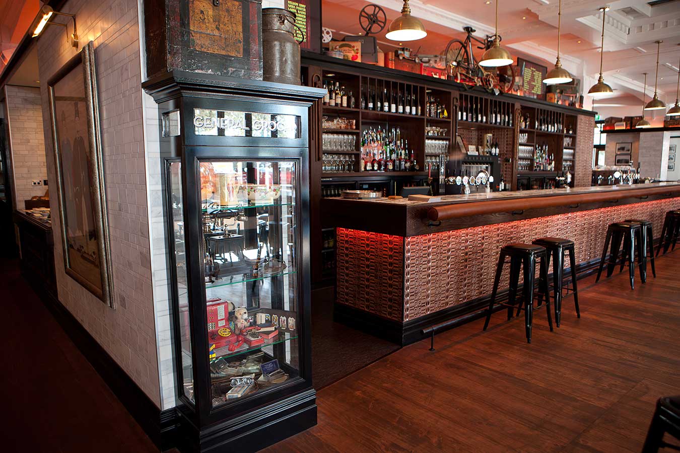 Emporium Eatery and Bar