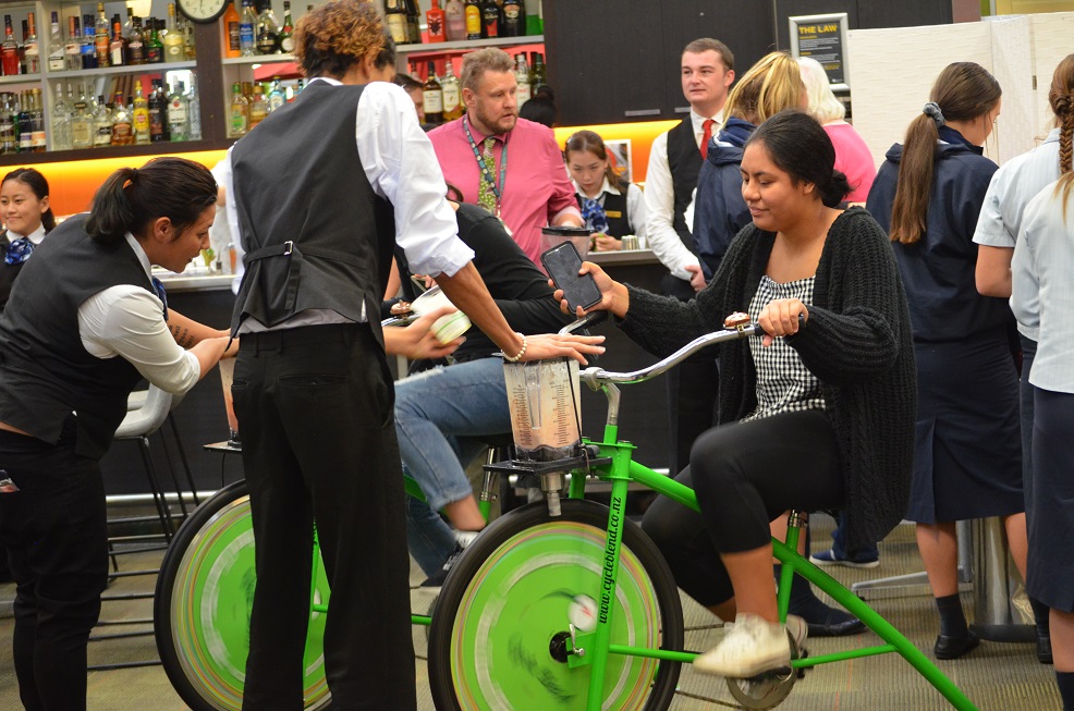 TASTE bike smoothies
