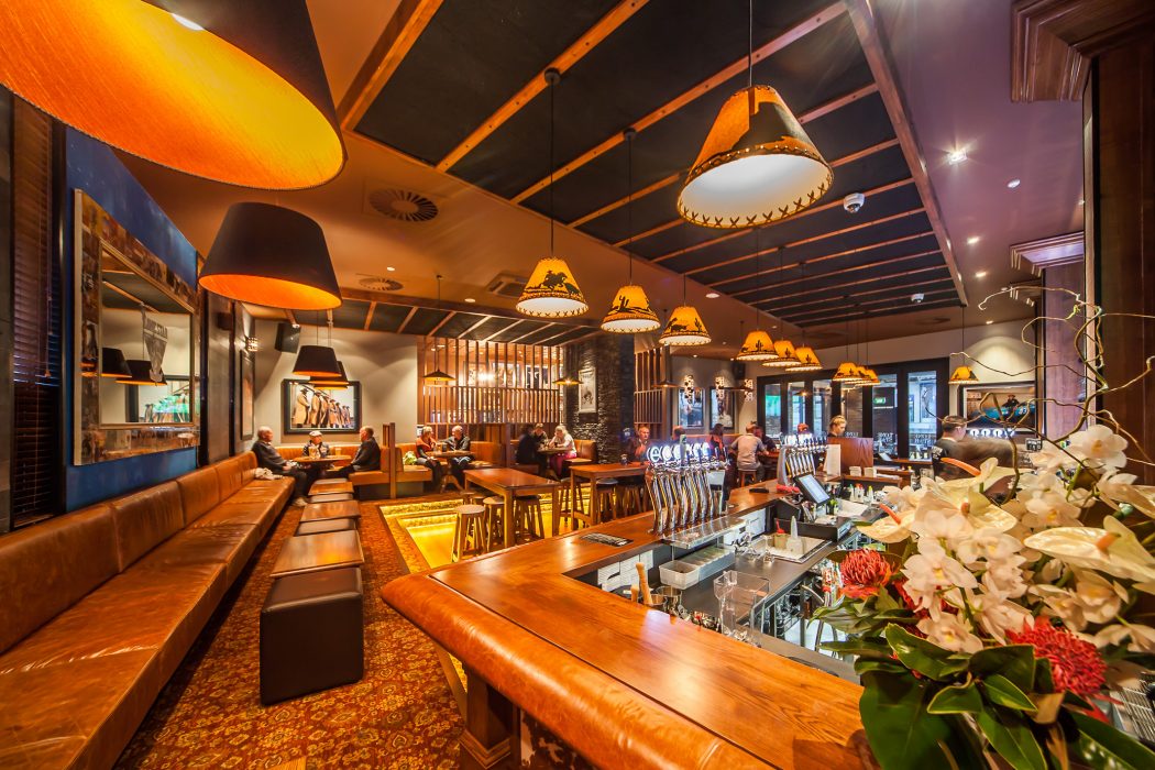Bar