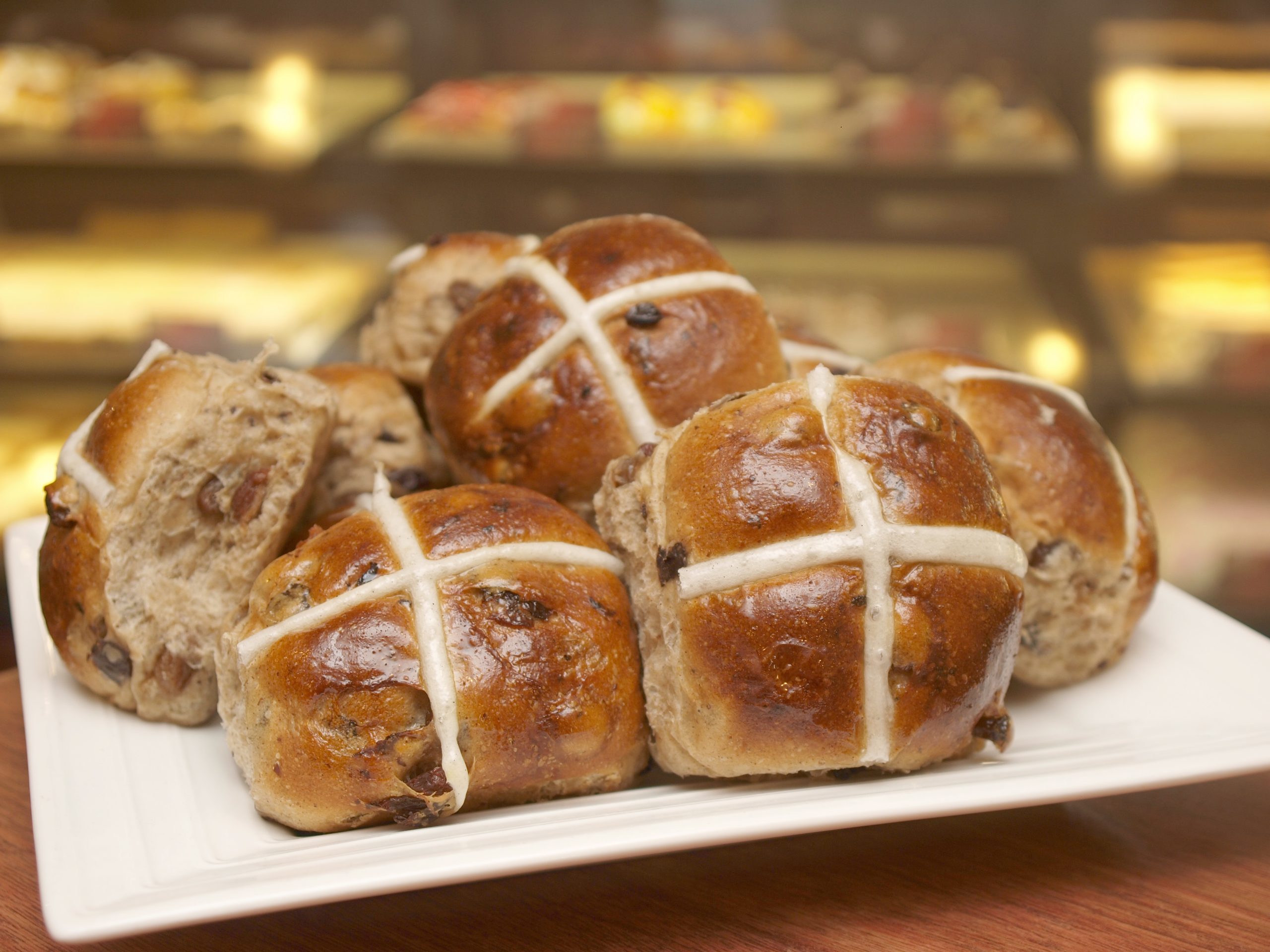 hot cross buns on a plate