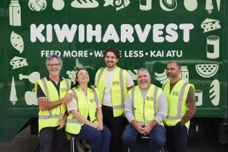Group photo of KiwiHarvest ambassadors