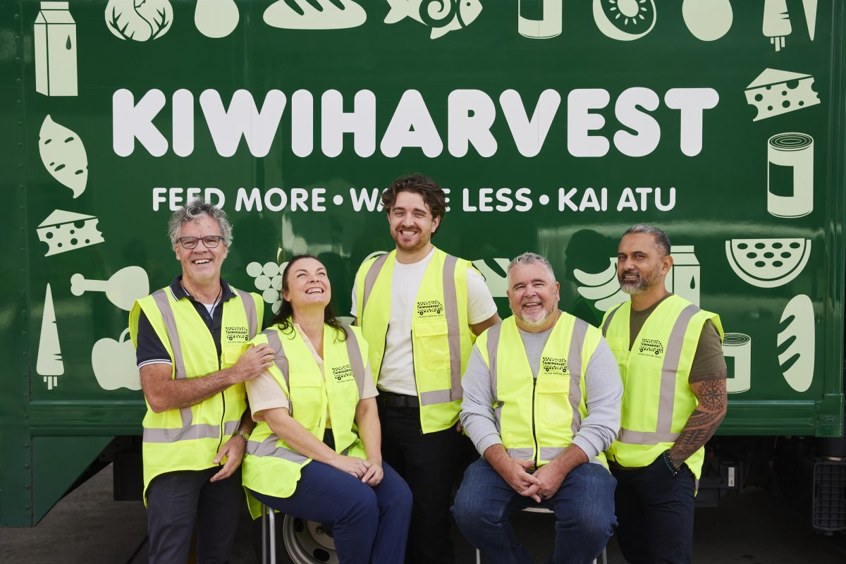 Group photo of KiwiHarvest ambassadors