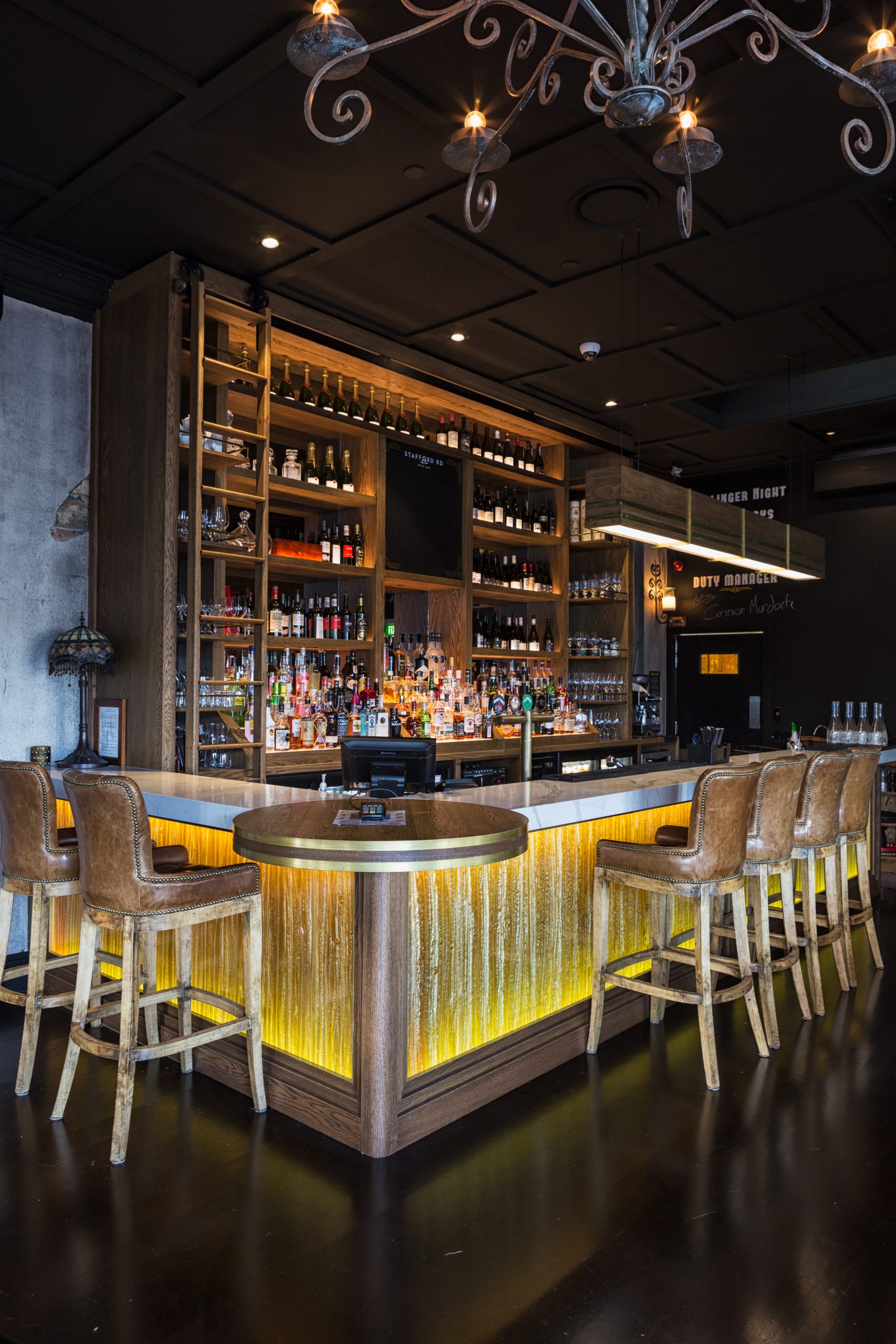 STAFFORD_ROAD_WINE_BAR_DESIGN_BUILD_&_INSTALL