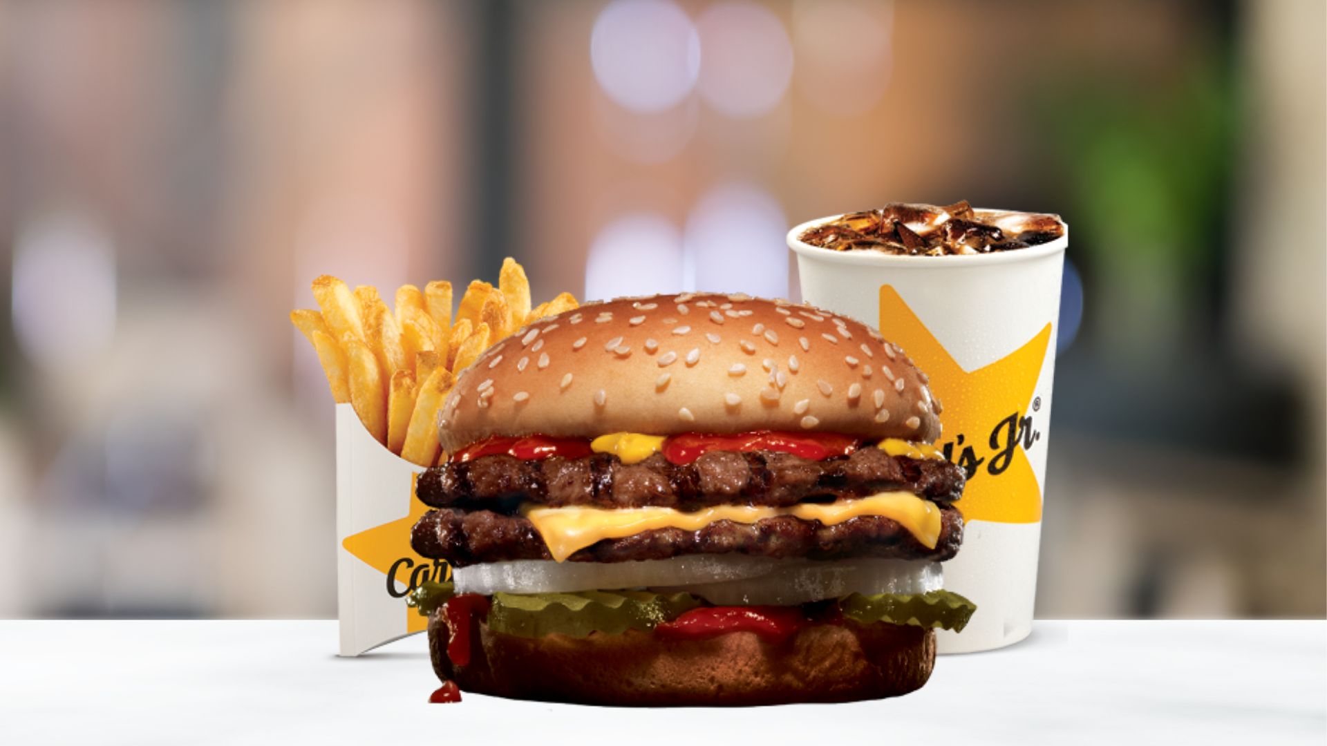 Carl's Jr. Open First Store in Six Years - Restaurant & Café