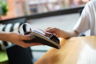 ComCom Eyes Fee Reduction