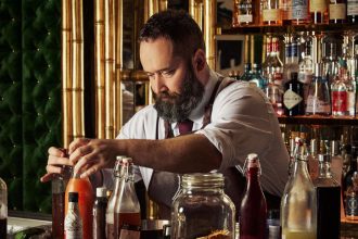 Wing Lei Bar