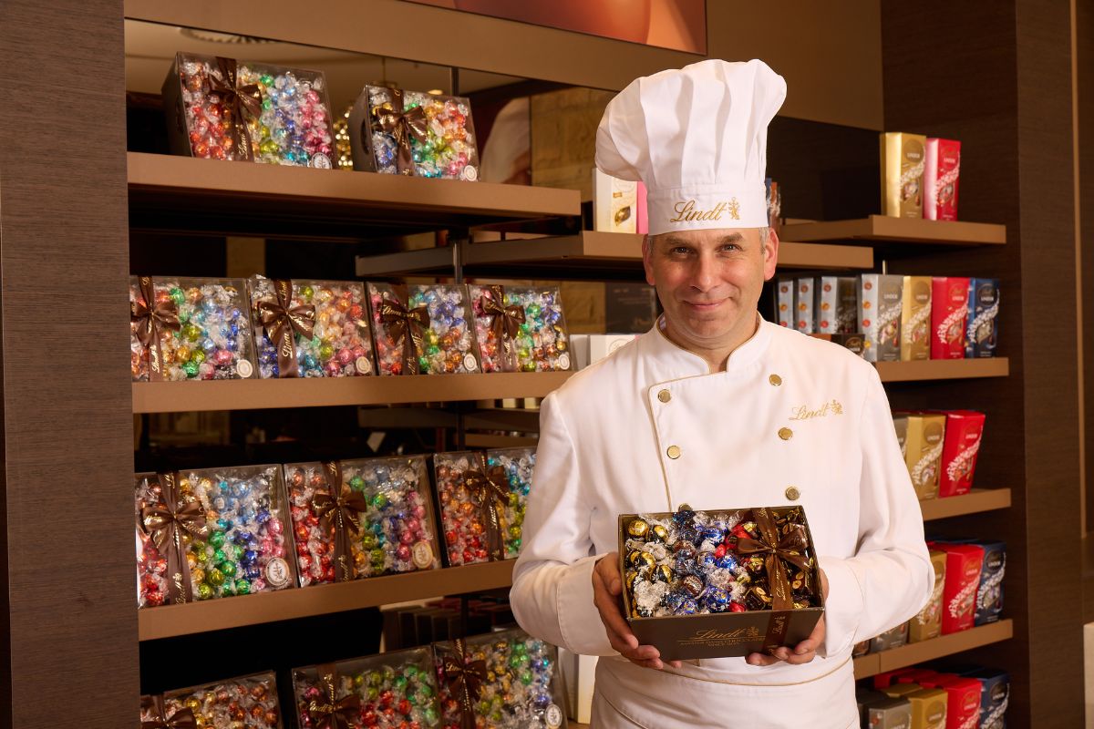 From the Swiss Alps to the Southern Alps: Lindt to Bring Its Fine Swiss Chocolate to Queenstown